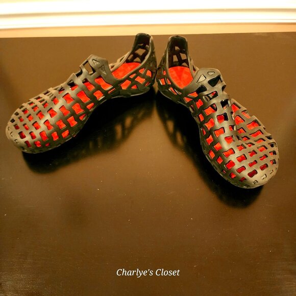 Unisex Blk/Red Non-Slip Rubber Mesh Pool Beach Water Shoes by Sporty Sz. 41 - Picture 3 of 11